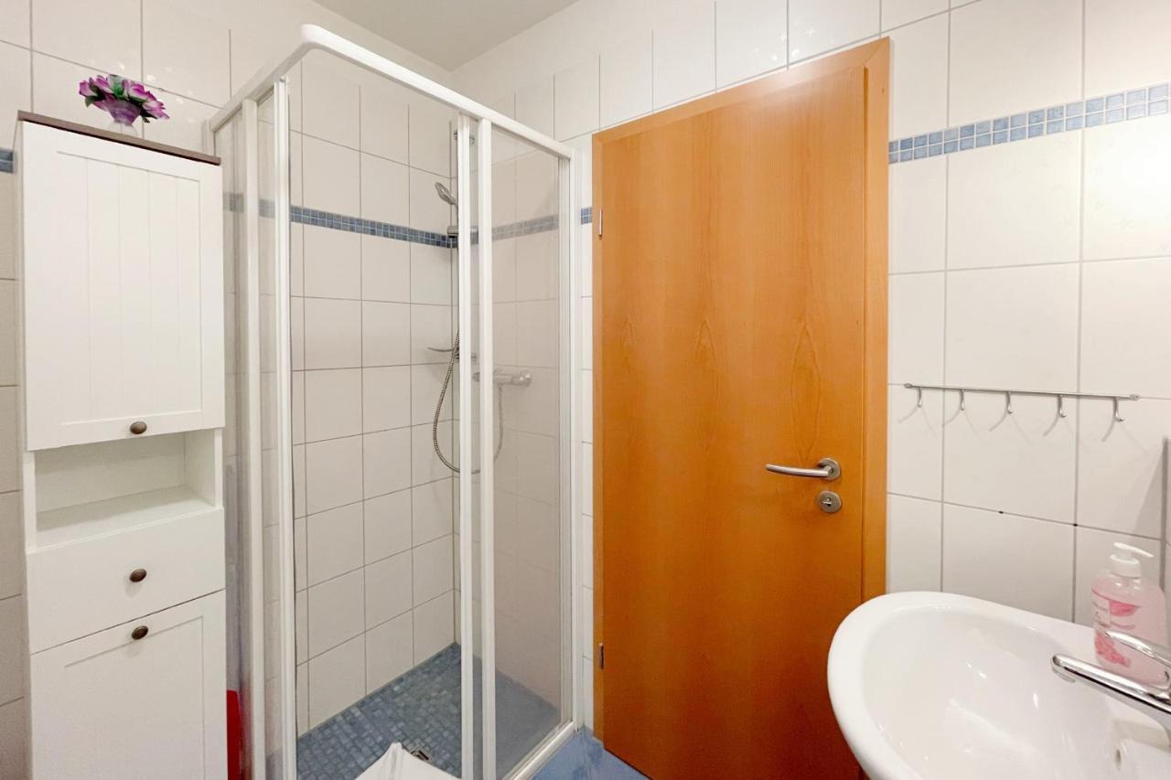 Waldstrasse 8A Ferienwohnung Richter ユッケリッツ エクステリア 写真