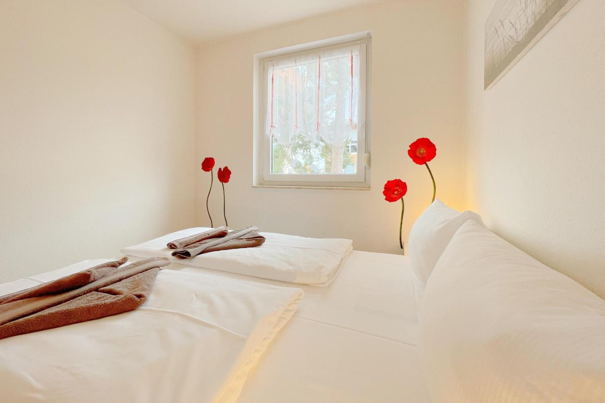 Waldstrasse 8A Ferienwohnung Richter ユッケリッツ エクステリア 写真